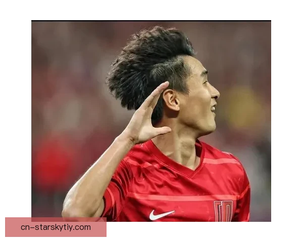 17岁蓉城新星获奖却或无球可踢 17岁蓉城新星获奖却或无球可踢